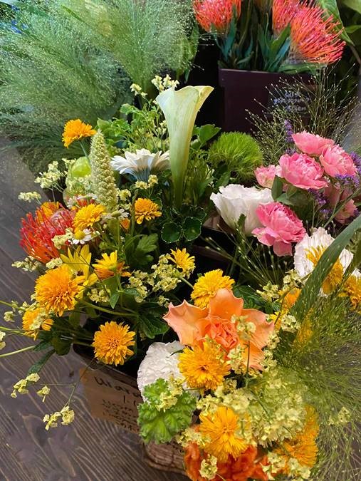 フラワーショップ　花ｕｒａｒａ｜那珂川市商工会 ももちゃんネット